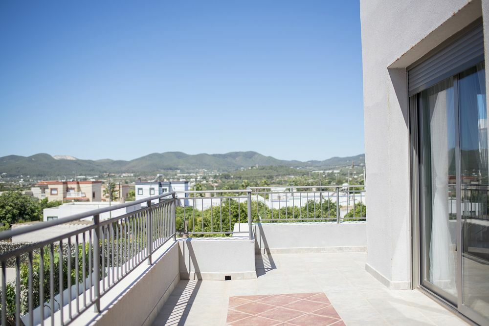 Villa Can Ramon Санта Еулалия дел Рио Екстериор снимка
